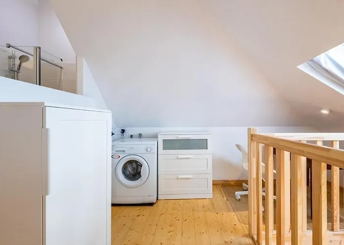 La Maisonnette - Hypercentre - Movie Theater Dijon