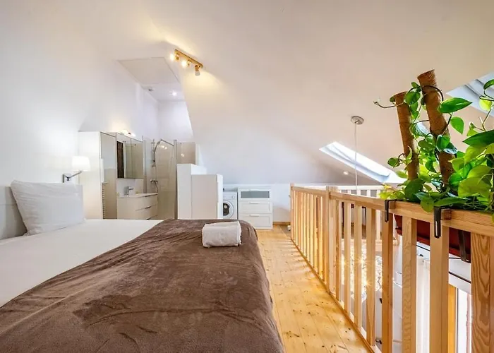 La Maisonnette - Hypercentre - Movie Theater Dijon