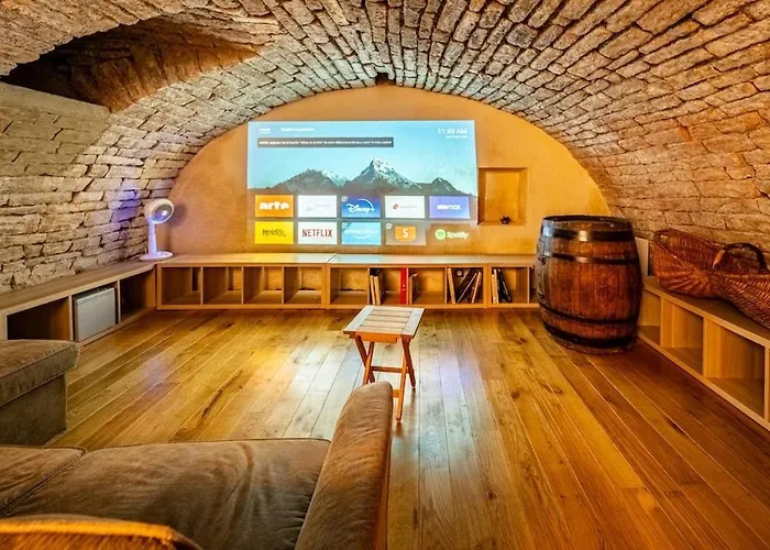 La Maisonnette - Hypercentre - Movie Theater Nyaraló Dijon